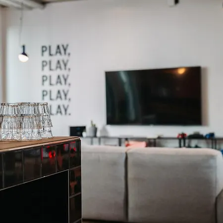 Апарт-отель Stayery Friedrichshain - Stylish & 4*